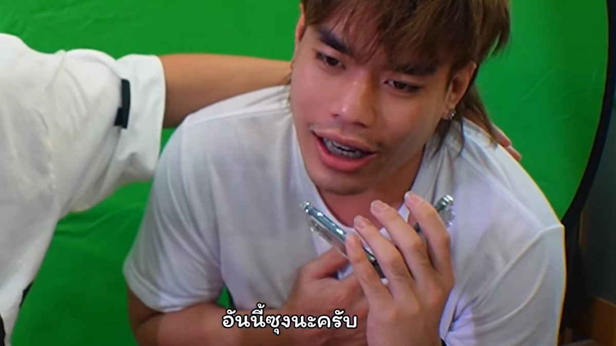 JackieFOREVER6's tweet photo. ตัดผมใหม่เลยหน้าเปลี่ยนไปเล็กน้อย😂
#Sungstarwin #LataeCNP https://t.co/jkoGbXIMnJ