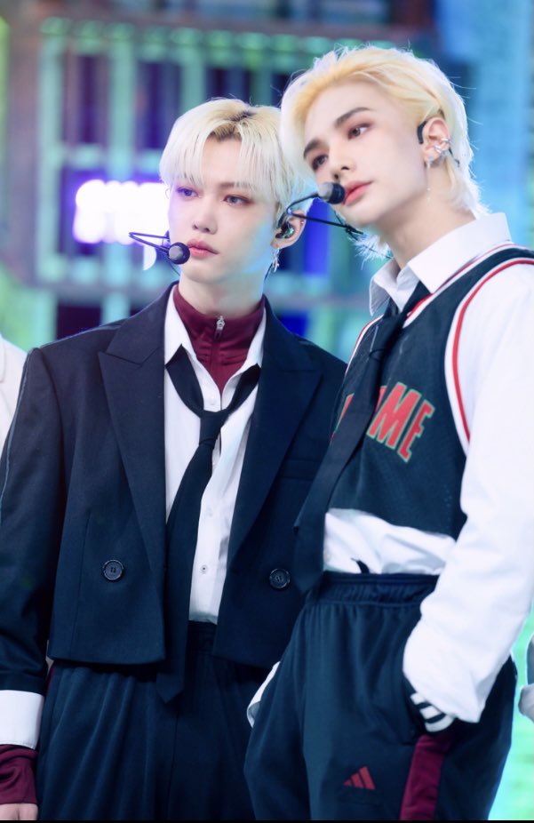 🧭スキズ 出演 情報🧭 [訂正版] 4/3インガ出演時の写真が 公式サイトPD