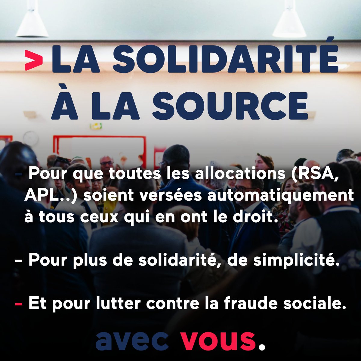 Il n'y a aucune raison pour que l'Etat soit efficace lorsqu'il s'agit prélever les impôts, mais inefficace lorsqu'il s'agit de verser des aides.

La solidarité à la source est un progrès majeur ! C'est notre vision de la solidarité et c'est dans le programme d'Emmanuel #Macron !