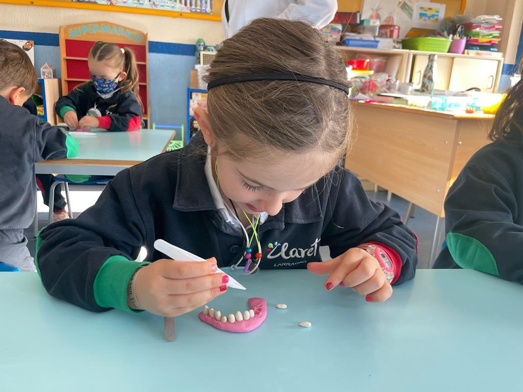 infantilarra's tweet photo. Ya podéis ver en nuestro blog las fotos del proyecto: "De 20 a 32". ¡Qué interesante y divertido ha sido! ☺️
#3ºInfantil #proyecto #proyectoinspira 
https://t.co/xXz9oNsHH5 https://t.co/dvoAiUYMyW