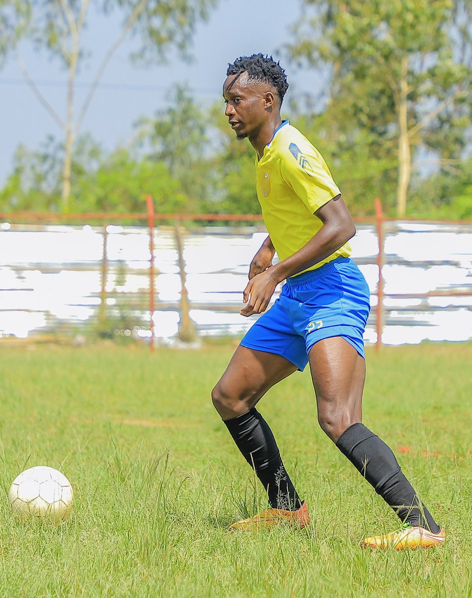 Back to business 🏋️⚽️.. 📸 @_DibArtistry 🙏.. #Amakongolo #Laforce🦍