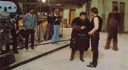 #FanthaFacts #StarWars 

On this day in 1976 scene AA53 of Star Wars was shot on Elstrees’ stage 3. 

This scene featured Harrison Ford, Declan Mulholland, and Peter Mayhew as Han Solo met with Jabba the Hutt in Mos Eisley's Docking Bay 94. 

It was cut … https://t.co/BxWmKPcK3S https://t.co/s7gX0kutad