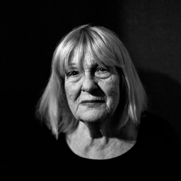 CaFoscari's tweet photo. " La fotografia mi ha restituito me stessa, continuamente" 

Ci ha lasciato #LetiziaBattaglia. 

La ricordiamo con un'intervista di @radiocafoscari, realizzata in occasione della mostra antologica retrospettiva che @CasadeiTreOci le dedicò nel 2019.

▶️ https://t.co/V6I2BnwrE6 https://t.co/XdM5bwWELp