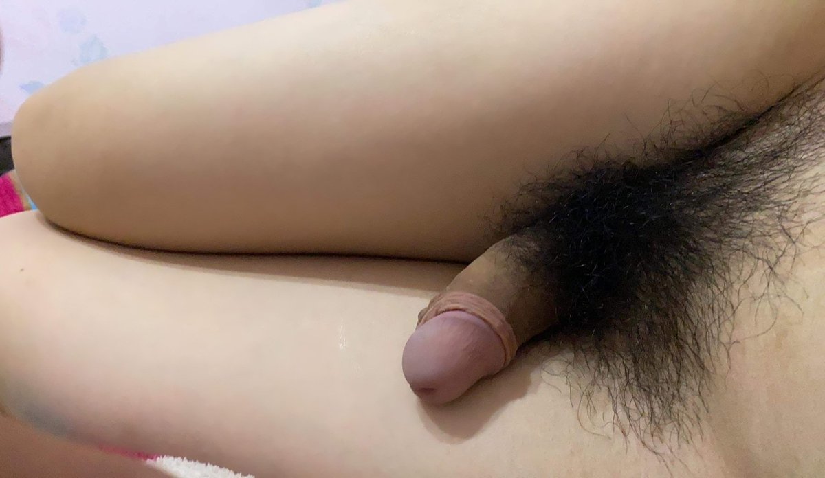 laddyboy20's tweet photo. mình là laddyboy https://t.co/ZdVHlbEbHK