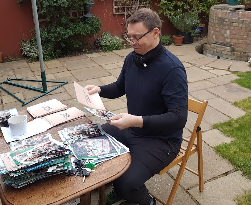 DeenOssman's tweet photo. @RAYCHAPMAN1066 just after COVID, still batting on regardless. Drives Buses in the night, volunteers in the morning. Amazing stamina and 100% commitment to the #Roehampton Cause. Not forgetting a caring and considerate chap working outdoors!  Thank you https://t.co/OPvcJGBUWa
