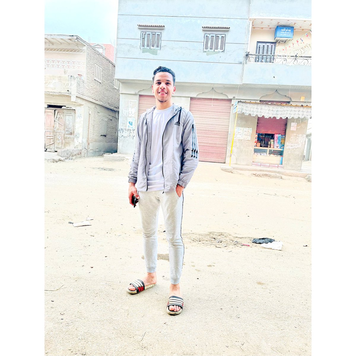 *آللهم بشرنآ بتحقيق مآ صبرنآ لاجله♥️✨*