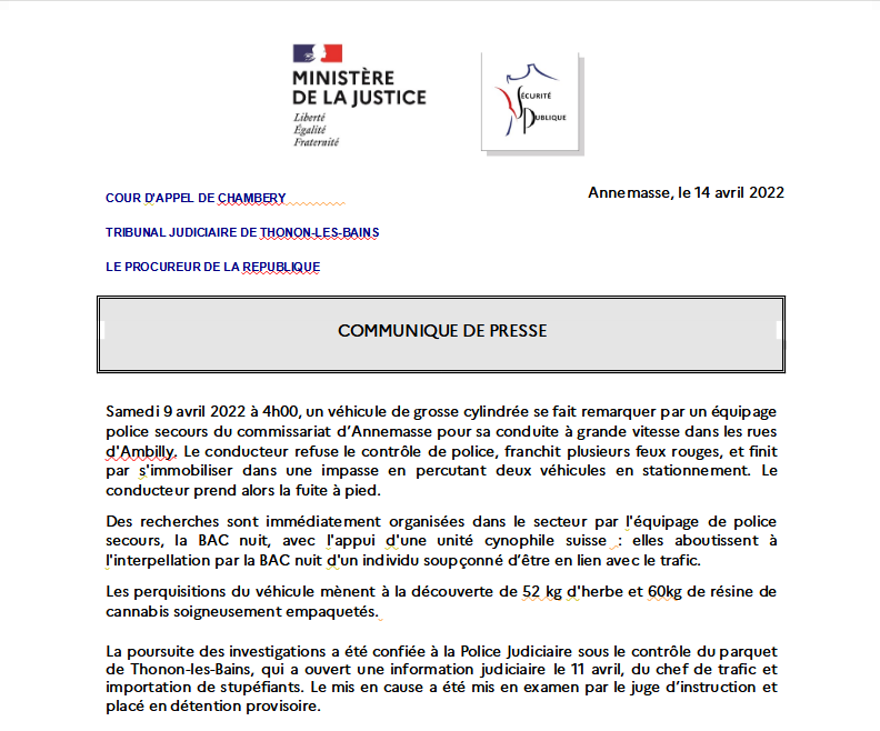 PoliceNat74's tweet photo. [#ContreLesTrafics] 

Interception d'un go fast par @PoliceNat74 à #Ambilly https://t.co/tWL6vgzUsG