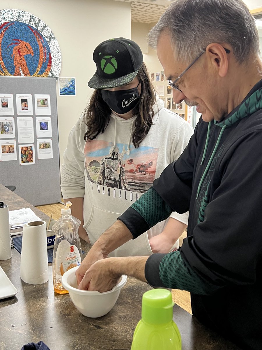 Phoenix_HTCSD's tweet photo. Special thanks to Nichole and Joe for sharing the techniques used to make these special eggs. So much fun for all of us ❤️ Have a blessed Easter. ⁦@HolyTrinitySD⁩ ⁦@LynnesJeff⁩ https://t.co/Kr8MfLZg1N