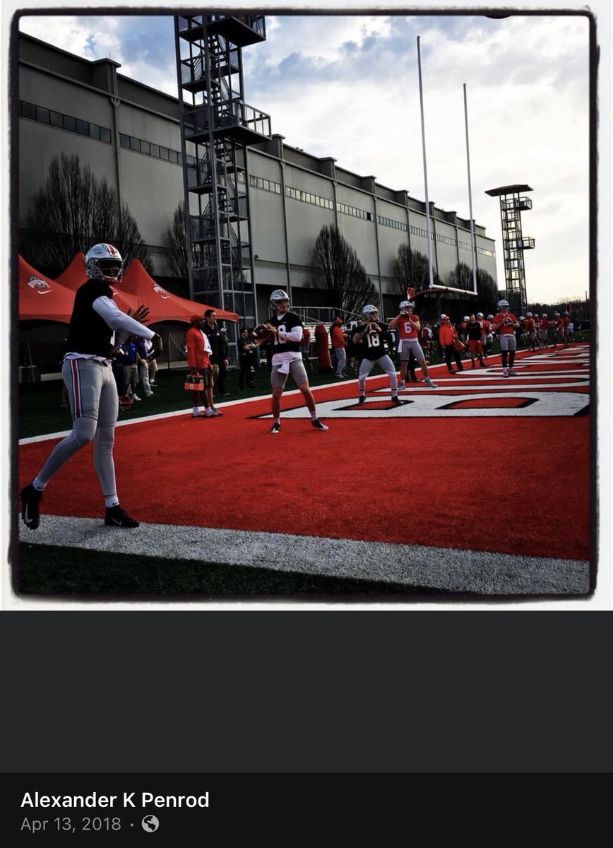 2 great QBs. <a href="/dh_simba7/">Dwayne Haskins, Jr</a> 🙏 &amp; <a href="/JoeyB/">Joey Burrow</a>