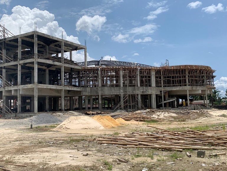 KoredeKomaiya's tweet photo. Our church building project Master's city Dreamland phase 1 is daily metamorphosing into reality.
Never give up on your dreams.
#dreamlandphase1
#Dreambig
#MyCaseisdifferent https://t.co/Jf1dtBU7w0