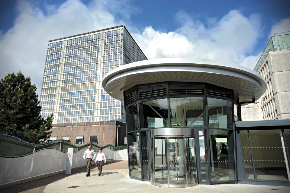 dvla-on-twitter-if-you-need-to-get-in-touch-with-us-over-the-easter