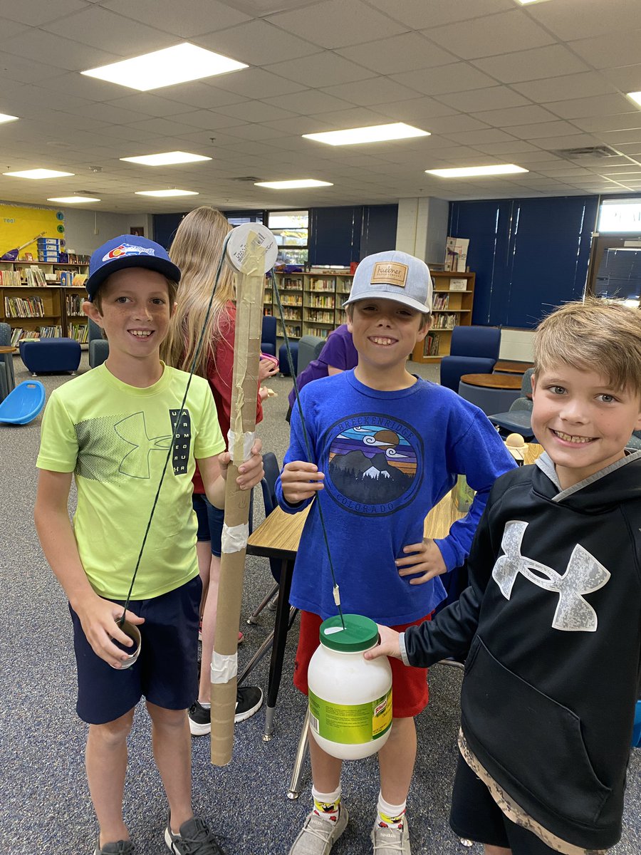 CES Library (@ceslibrary2) on Twitter photo These brainiacs are designing their own pulley for their Rube Goldberg machine. <a href="/BoerneISD/">Boerne ISD</a> <a href="/CuringtonElem/">Curington Elementary School</a> #lovethelibrarianlife These brainiacs are designing their own pulley for their Rube Goldberg machine. <a href="/BoerneISD/">Boerne ISD</a> <a href="/CuringtonElem/">Curington Elementary School</a> #lovethelibrarianlife