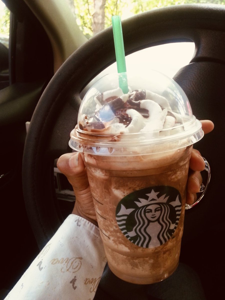 Chartre_Oaks's tweet photo. Today is Thirsty Thursday!
Adreina's favorite drink from Starbucks is a mocha frappe, what's yours?
First 10 to comment your favorite drink from Starbucks before 12pm will have it delivered to your door between 1pm-2pm https://t.co/onhZeMlDBN