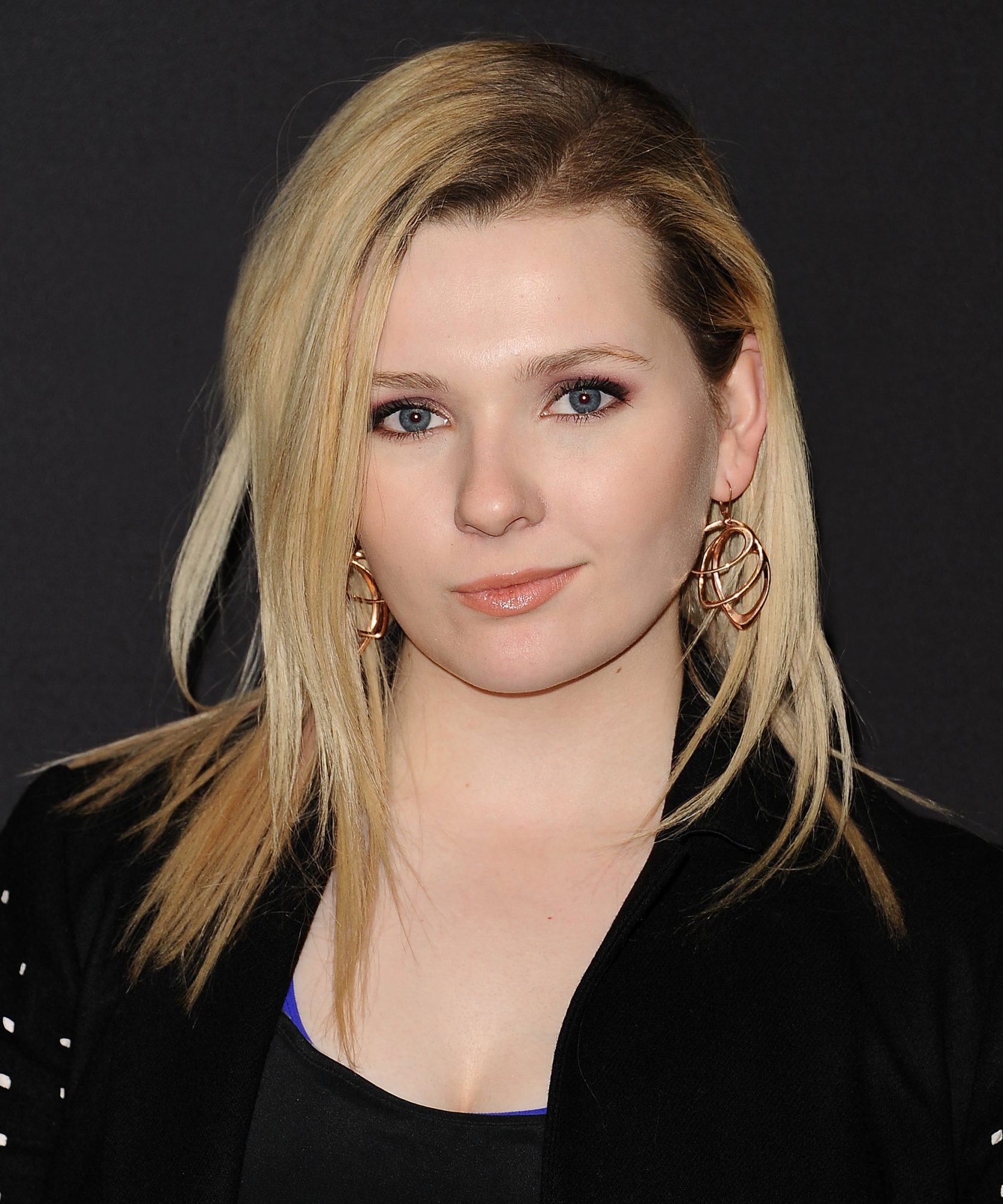 Happy 26th Birthday Abigail Breslin 
