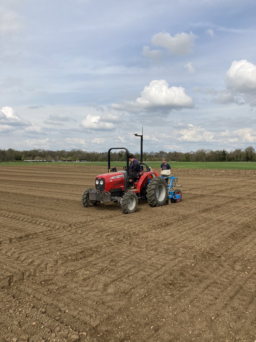 FarmViewUK's tweet photo. A lovely April afternoon for some Sugarbeet drilling! https://t.co/rGYOR3aU5S