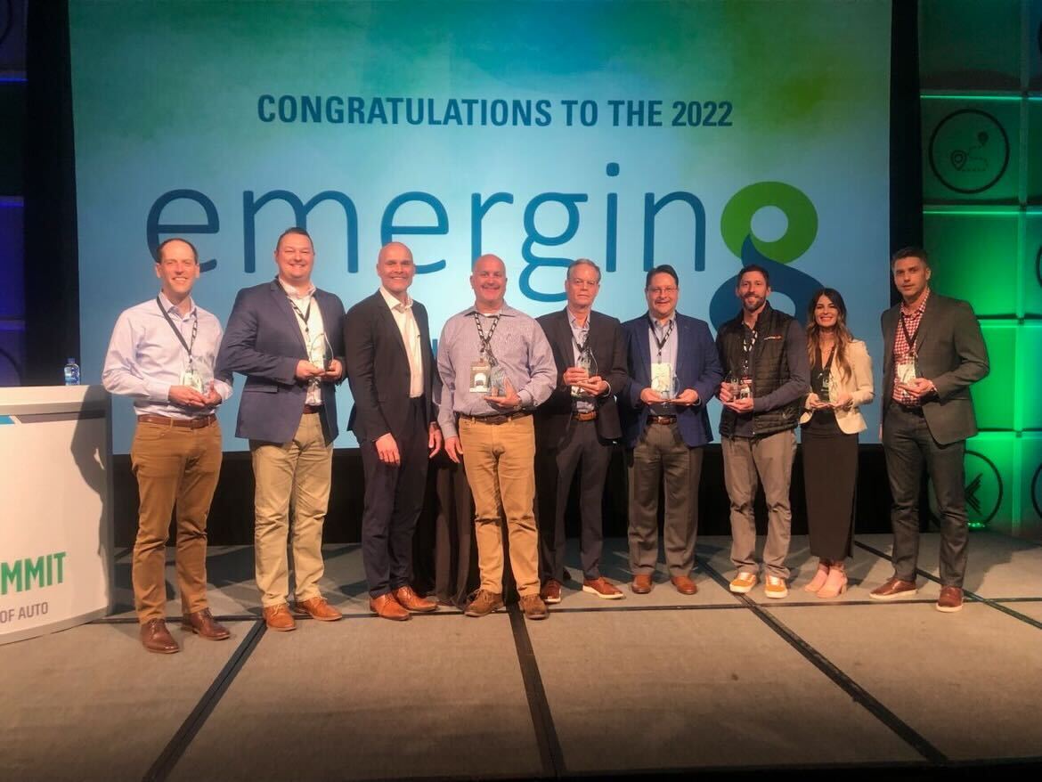 notarize's tweet photo. So much incredible talent in one photo including our own @CaseyGarber! 📸

Thank you to Auto Fin Journal &amp; Cherokee Media Group for naming Notarize to the Emerging 8, recognizing companies driving innovation in the auto industry. 🚙

@AutoIntelSummit @AutoRemarketing https://t.co/sgTgBxONLX