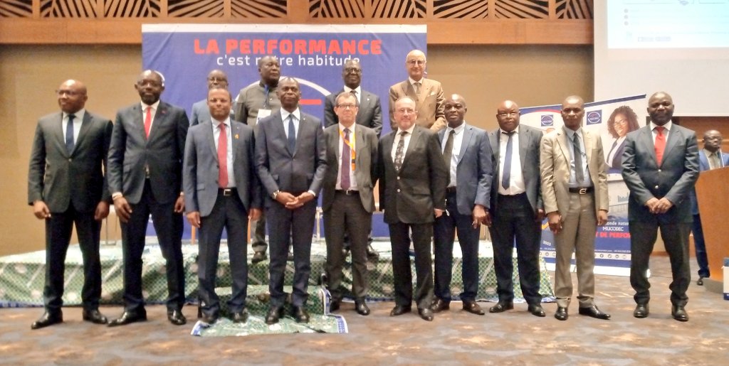 mucodeccg's tweet photo. 👉🏽☑️Tout est bien qui finit bien. La photo de famille des panelistes. Conversations Stratégiques des MUCODEC.
#MUCODEC Encore Plus Proche De Vous #EPPDV🇨🇬 https://t.co/fxDpXeNFUF