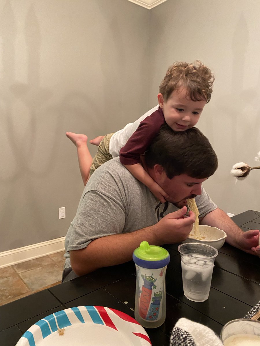parrishlouise's tweet photo. Happy Birthday @Reno7 What would we do without our garbage man, lead duck, or pack mule? We love you dad!! Go win a big game today! https://t.co/2DY4VyCCz7