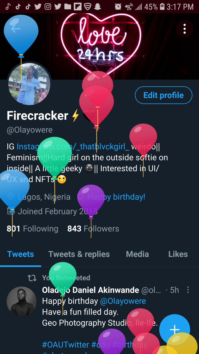 browniethetechi's tweet photo. I got balloons todaaaayyy!❤
•
•
•
Chapter 21: The beginning of a new decade. Happy birthday to me! https://t.co/2qJnF2seGO