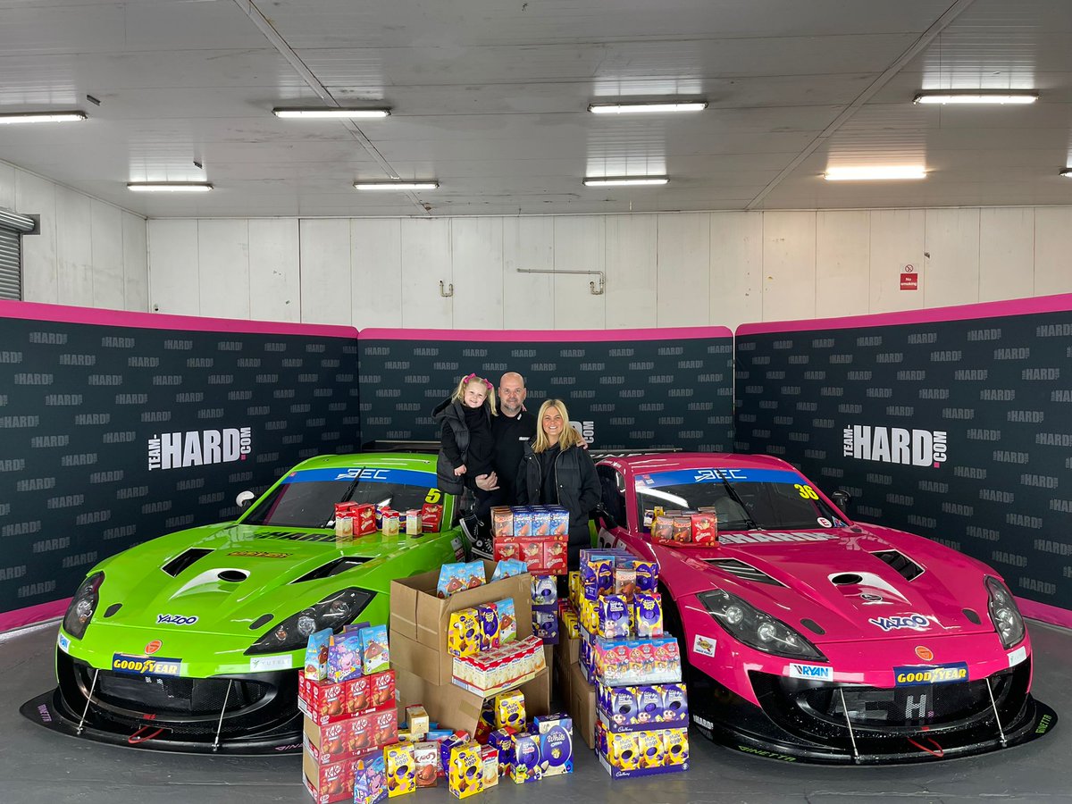 TeamHardRacing's tweet photo. 🗞️ Team HARD. Donate Easter Eggs to the @demelzahospice Charity

Happy Easter weekend everyone!

Read more here:
https://t.co/JFX6Y9gZ2X

#GoHardorGoHome #TeamHARD #DemelzaCharity https://t.co/BpKSwCWh6h
