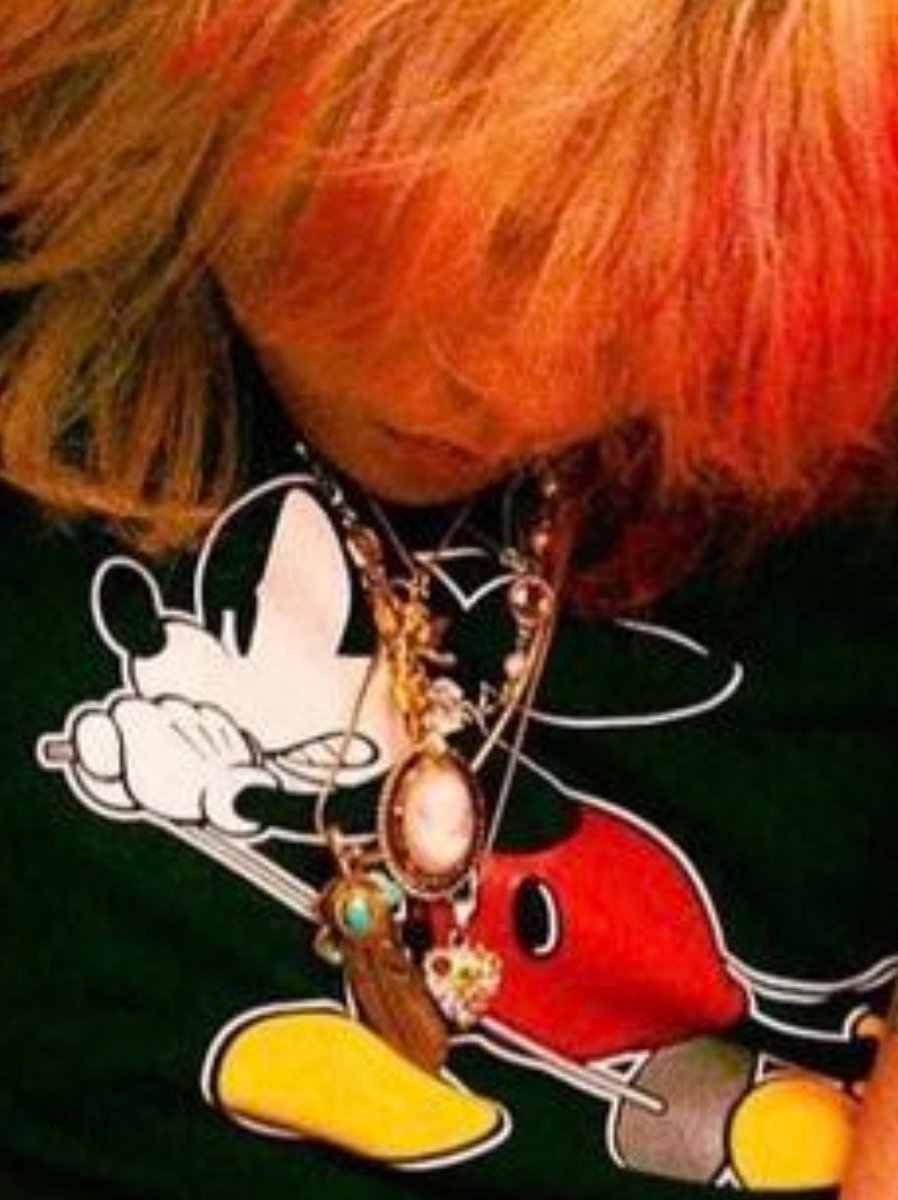 GDXX_bot's tweet photo. GN,   
#GDRAGON #GDXX https://t.co/fe7E8KagEc