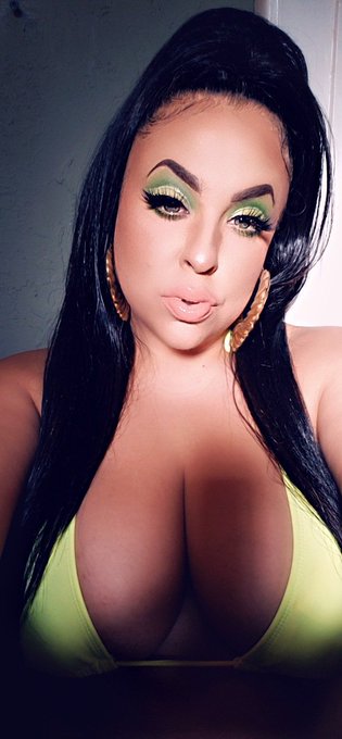 Good morning https://t.co/bEfaTf6vkU