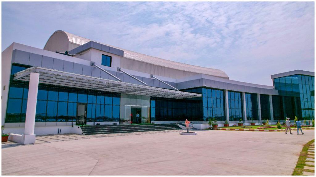 KTRBRS's tweet photo. Yet another milestone for  Hyderabad Medical Devices Park &amp; Life Sciences ecosystem in Telangana 

Delighted and looking forward to inaugurating Asia's largest stent manufacturing and R&amp;D facility of Sahajanand Medical Technologies @SMTStents tomorrow at Sultanpur in Sangareddy https://t.co/HtRBLSYkVR