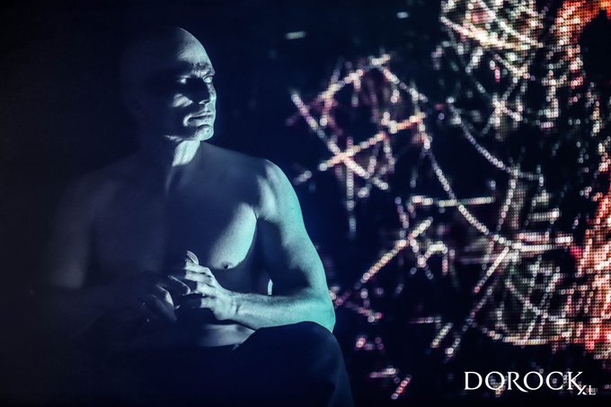 View image on Twitter