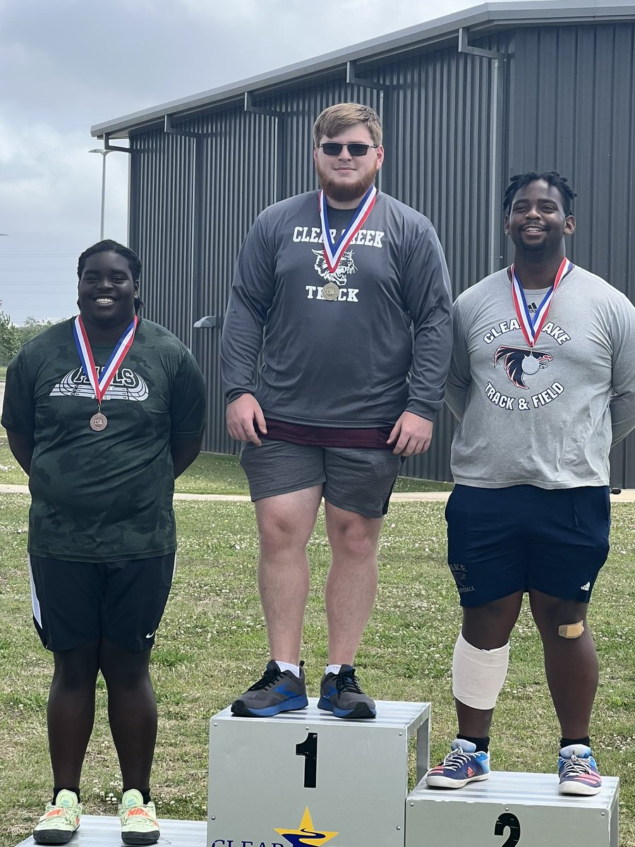 Clear Falls FB Recruiting tweet media