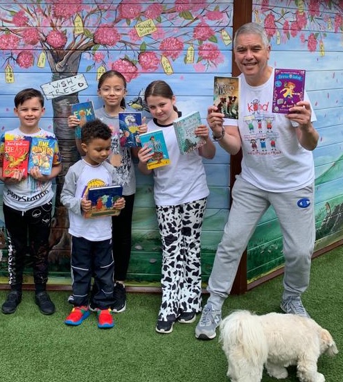 LivUniPeople's tweet photo. A massive thank you to all of the @LivUni staff and students who donated books for kids in the @KINDLiverpool collection for Easter! They will be handed out along with some chocolate this week 🙏🍫📚 #LivtoGive #TeamLivUni https://t.co/sjGbM3HRrP