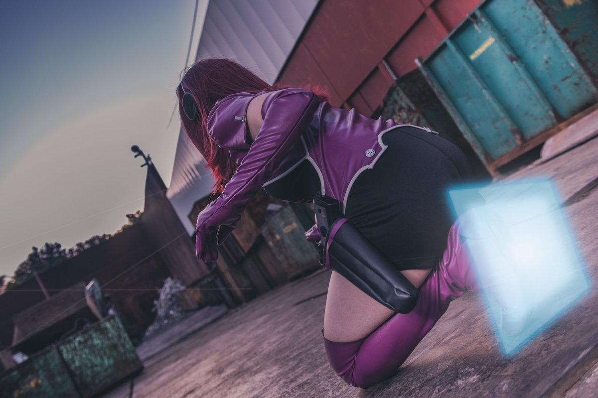 ALutaso2's tweet image. ワールドトリガー

香取隊🟣香取葉子/若村麓郎

「落とすのは‥弱いやつから！！！」

photo，すぷ
#コスナビ