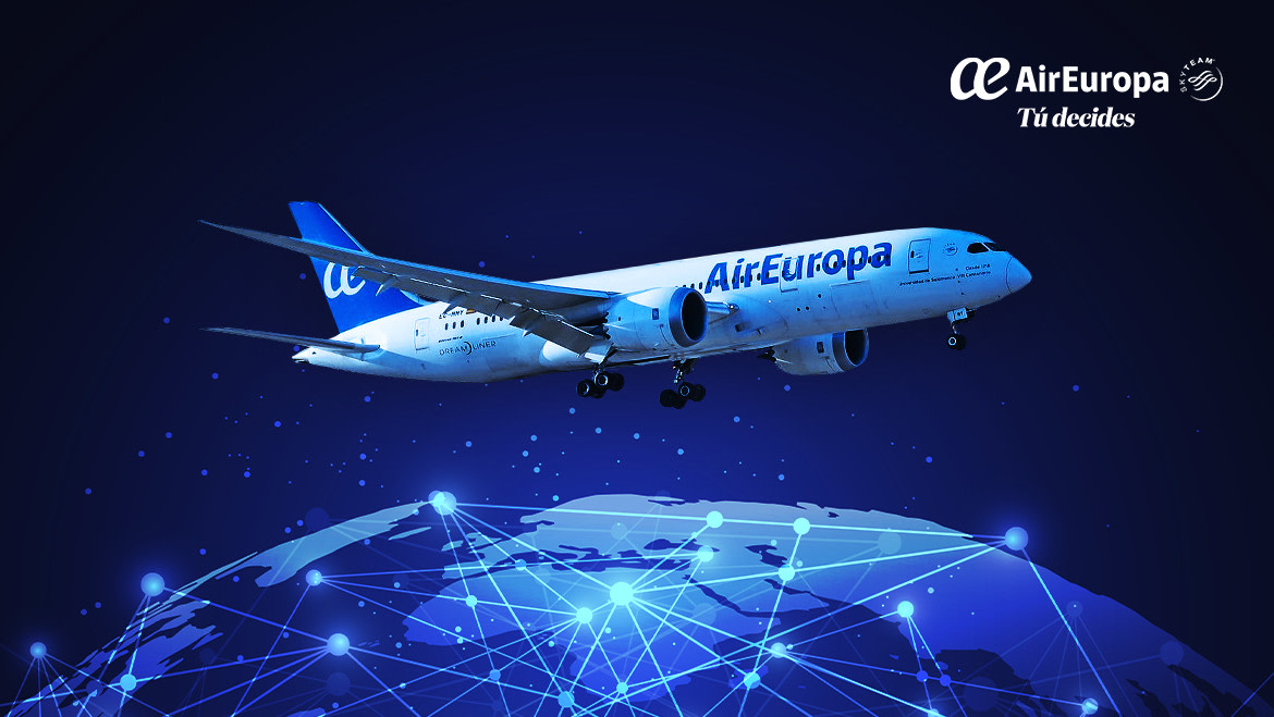AirEuropa's tweet photo. Lanzamos el primer billete de avión en formato NFT: ¡nuestro primer NFTicket! 🎫🛫️ https://t.co/eKIP1Aqw6K https://t.co/9dfu48J44e