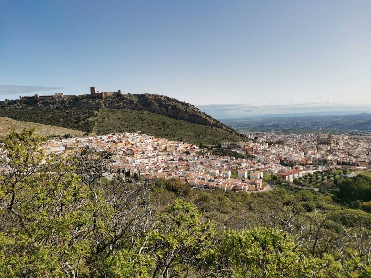 mdavilavm's tweet photo. Oxigenar piernas y mente con una buena vuelta madruhadora por los montes que abrazan la ciudad de #Jaén. What else? #SillyWalks #19kmDeCerroEnCerro #Neveral #Vicaría #Mella #JaenParaisoInterior https://t.co/BOKaONRftO