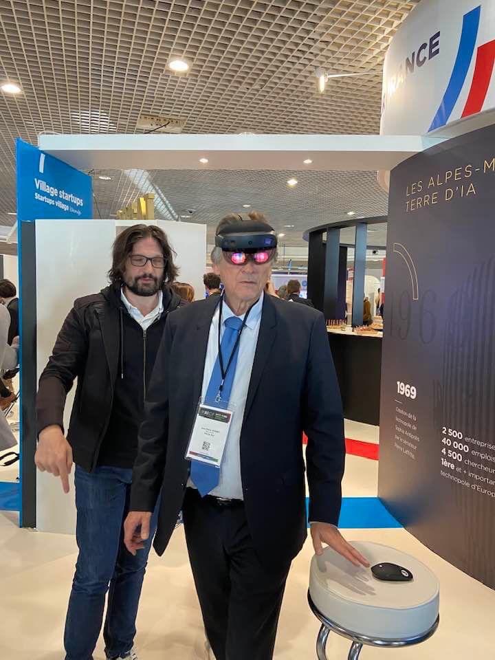 JPDERMIT's tweet image. C’est parti pour le premier rendez-vous mondial de l’intelligence artificielle à Cannes. Merci au Département des Alpes Maritimes, à la CASA et à nos verriers biotois d’avoir soutenu notre projet associant la science aux métiers d’arts ! #waicf