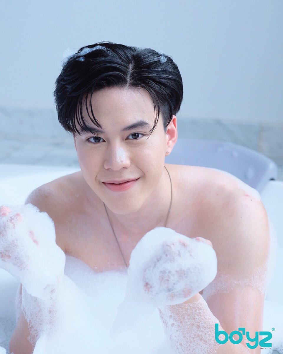 boy2_to's tweet photo. Sawasdee Songkran day 💦 -OJ- https://t.co/SeEpjsKdYk