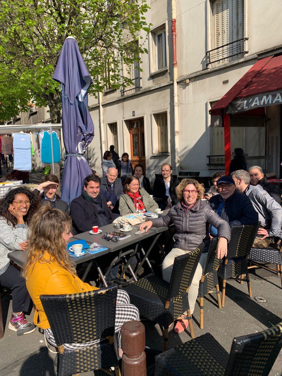 mguevenoux's tweet photo. Partout en France, nous nous mobilisons pour porter le projet d'@EmmanuelMacron ! 

Ce matin, nous sommes #avecvous au Kremlin-Bicêtre, à votre écoute, pour échanger et expliquer en quoi notre programme est le meilleur pour notre pays. Merci à @LionelZincirogl pour son accueil. https://t.co/rQJSe5o2rp
