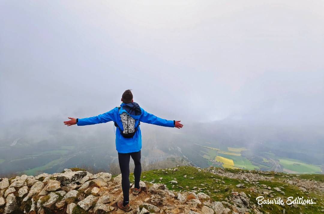BasurdeEditions's tweet photo. Nada como un poco de monte en vacaciones!! 🏞️🥰
----
#basurde #BeAdventurer
----
#senderismo #total_euskadi #randonnée #themountainiscalling #euskogram #euskadi #naturelover #euskofotos #loves_euskadi #igerseuskadi #LOVES_MOUNTAINS_ #loves_adventure https://t.co/i18ZBiP4Dq