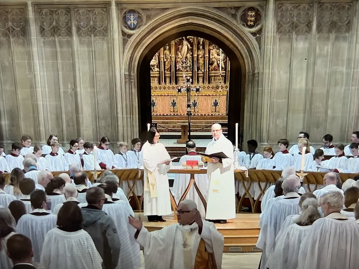 Peace be with my partners in the gospel across @GlosDioc. As we journey through a disrupted time and prepare to welcome the Christ whose resurrection disrupts, remakes and save the world #ChrismMass @BishGloucester @bptewkesbury @RevGaryGrady @Sarahmchaden @GlosCathedral