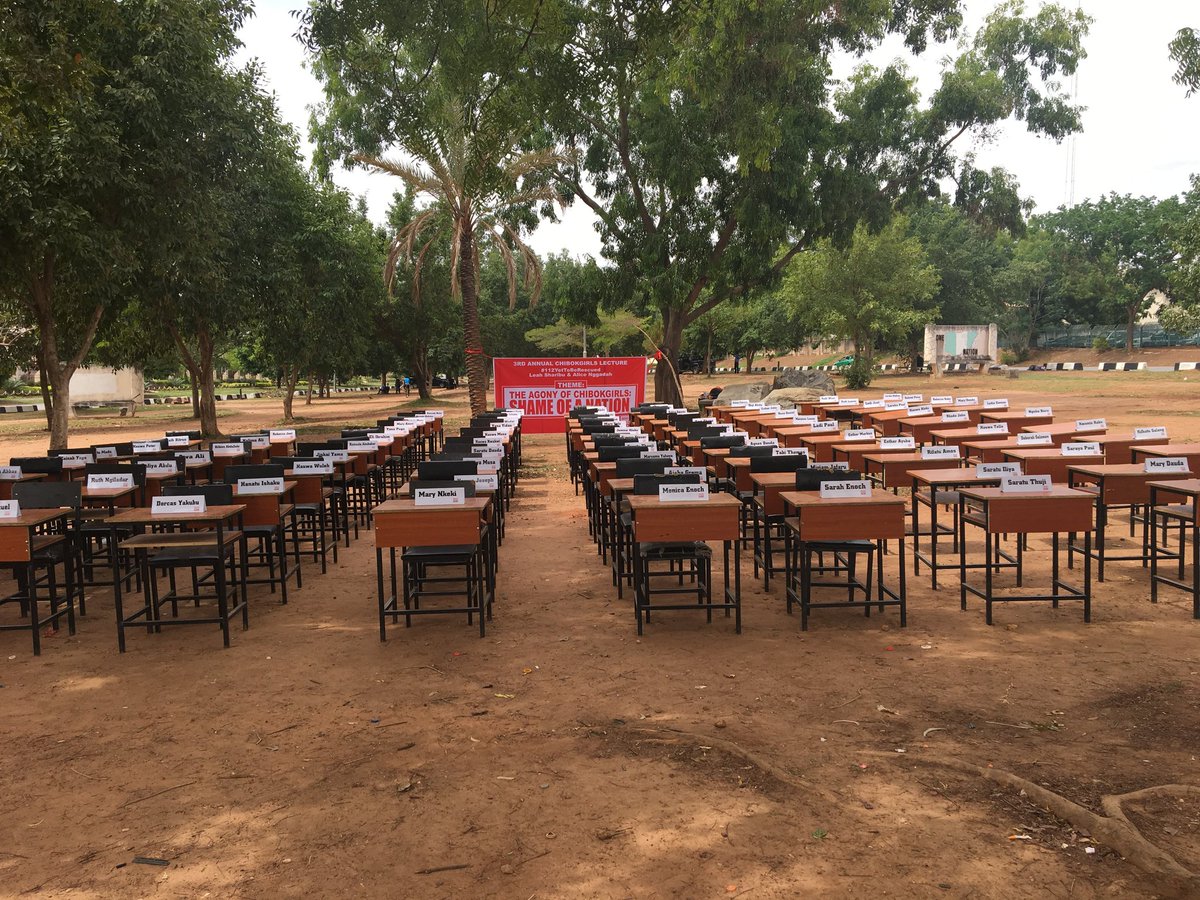 MKabrik's tweet photo. 109 are still in captivity, yet to be rescued by a govt and country that has failed to protect them.
So many more have been abducted& some killed since 2014. When will the average Nigerian life matter?
#WeAreAllChibokGirls
#WhereIsLeahSharibu
#ShameOfANation
#Never2BForgotten https://t.co/jkn9murDAL
