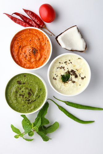 ifn's tweet image. 10 easy chutney recipes to pack a punch on your p(a)late. Link below 👇
bit.ly/3jBAlNc

#Chutney #ChutneyRecipes #CoconutChutney #TomatoChutney #ImliChutney #GreenChutney #EasyRecipes #GrabAPlate #IndiaFoodNetwork