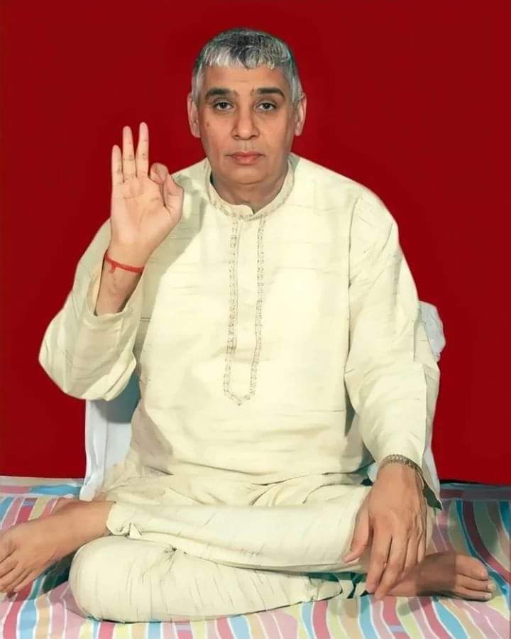 संग न करो राजा 👑 का पता 🤷 नहीं कब रुला दे 😭😢

संग करो तो "संतों का"  पता नहीं कब हरि  से मिला दे 🙏🙏
