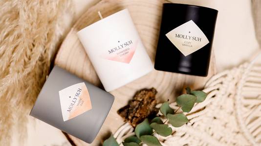 startupnds's tweet image. #StartupMap #Nordheim 

Die Mission: Die #Kerzenindustrie nachhaltig zu revolutionieren! 🕯️
 
Das #Startup MOLLY SUH setzt für seine Produkte bewusst natürliche und recycelte Ressourcen ein, um aktiv gegen den #Klimawandel zu kämpfen. 🌎

Schaut vorbei 👉 bit.ly/3jEfZmI