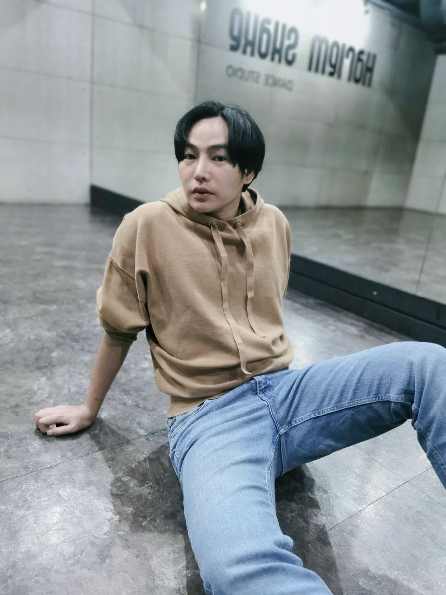 PeckPalitOfficial tweet media