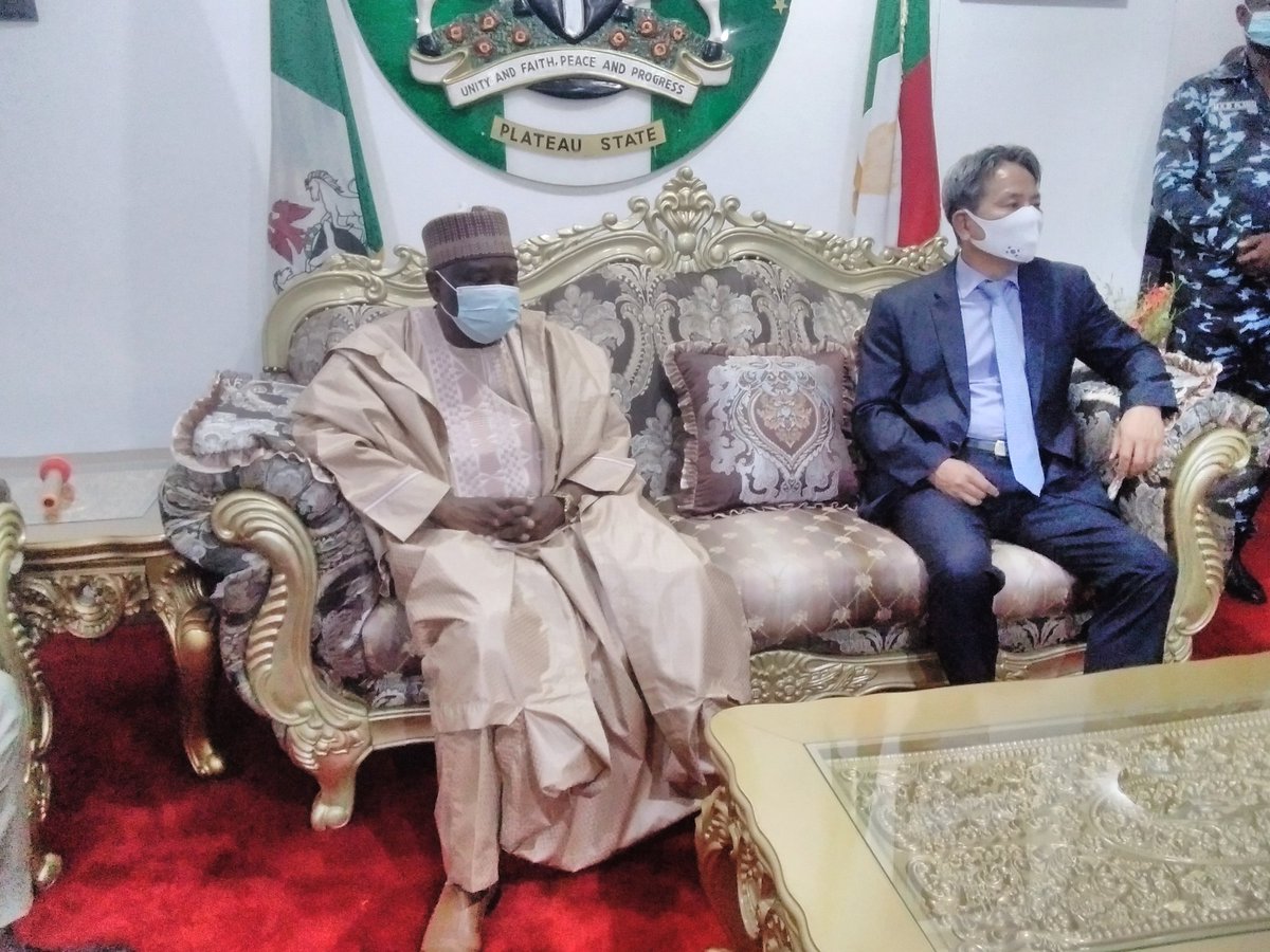 Prof Sonni Tyoden tweet media