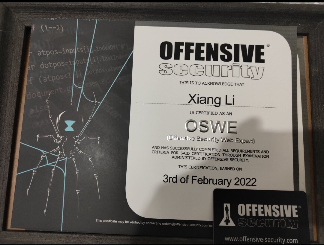 darkwing_nya's tweet image. Finally received it today
#OSWE