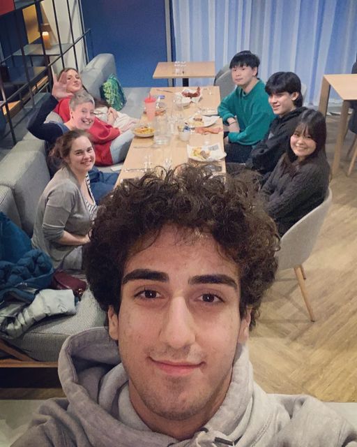 CambGuardAngels's tweet photo. Welcome dinner last night for Nanako! 🎈🌷  
#easter #guardian #students #internationalstudent #holiday #london #accommodation #safeguarding https://t.co/sSkkb4cTb0