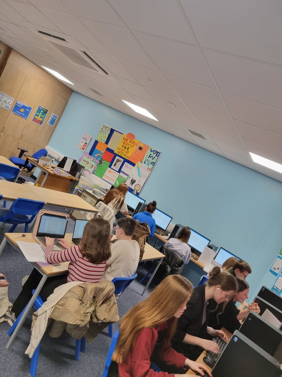 So proud of these Y11 students giving up part of their Easter break to finish off their devising course work #hardworkpaysoff #finalpush #GCSEdrama #devising