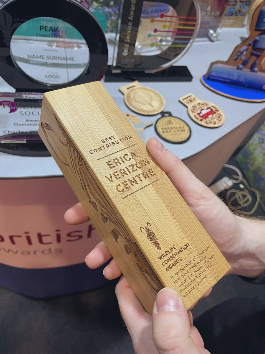 ThePrintedImage's tweet image. Award ceremony coming up ? 

Why not go sustainable with a beautiful wood or bamboo plaque. Full colour printing or engraving. A beautiful product #sustainable #merchworld