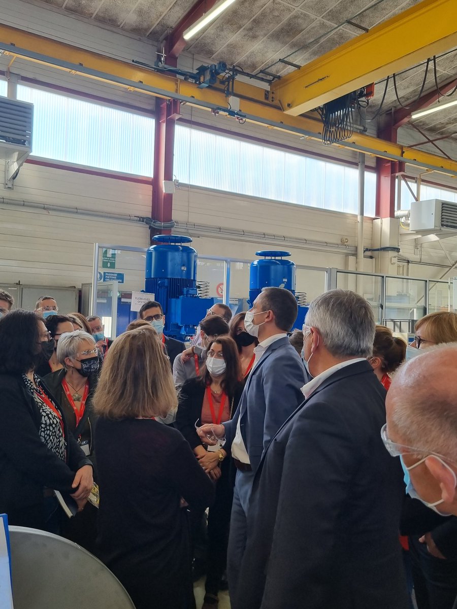 IHEE_Institut's tweet photo. 2eme matinée dans la @laregiongrandest direction #hesingue pour la 22ème promotion de la #SessionAnnuelle afin de rencontrer #samuelzouaghi le Président de #cryostar & visiter le site de l'#entreprise
#technologies #Gaz #Industriel #EnergiePropre #GNL #Hydrocarbures #formation https://t.co/U0JS3qua4G