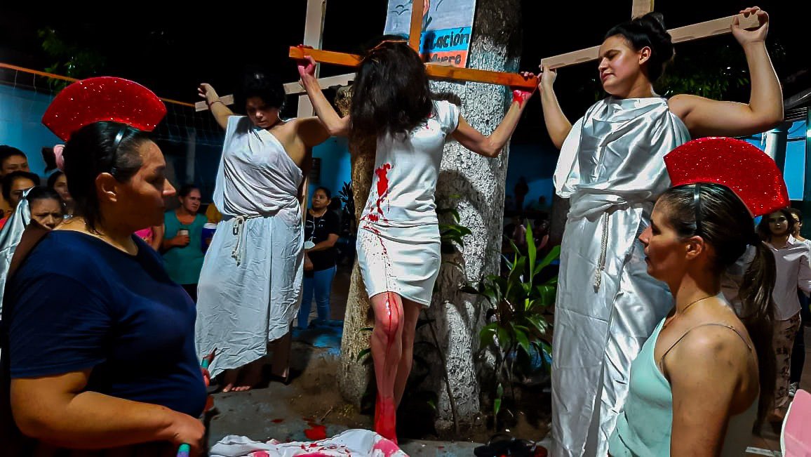 MJusticiaPy's tweet photo. Anticiparon Vía Crucis en el #BuenPastor

Nota https://t.co/4qwoGEoehl https://t.co/EGLAWvqLqt